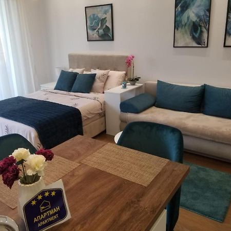 Azura Residence - New Luxury Apartment Белград Екстериор снимка