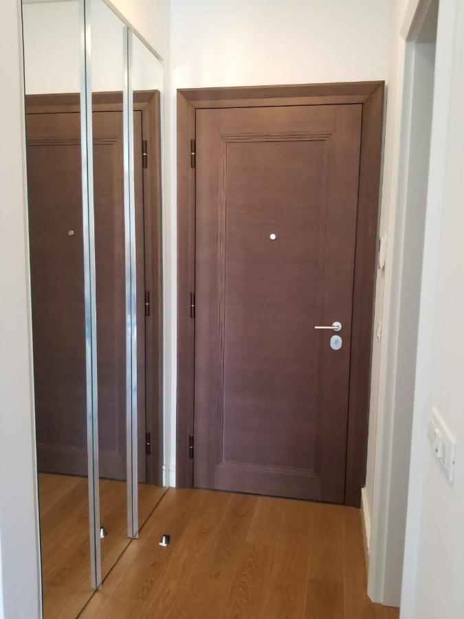 Azura Residence - New Luxury Apartment Белград Екстериор снимка