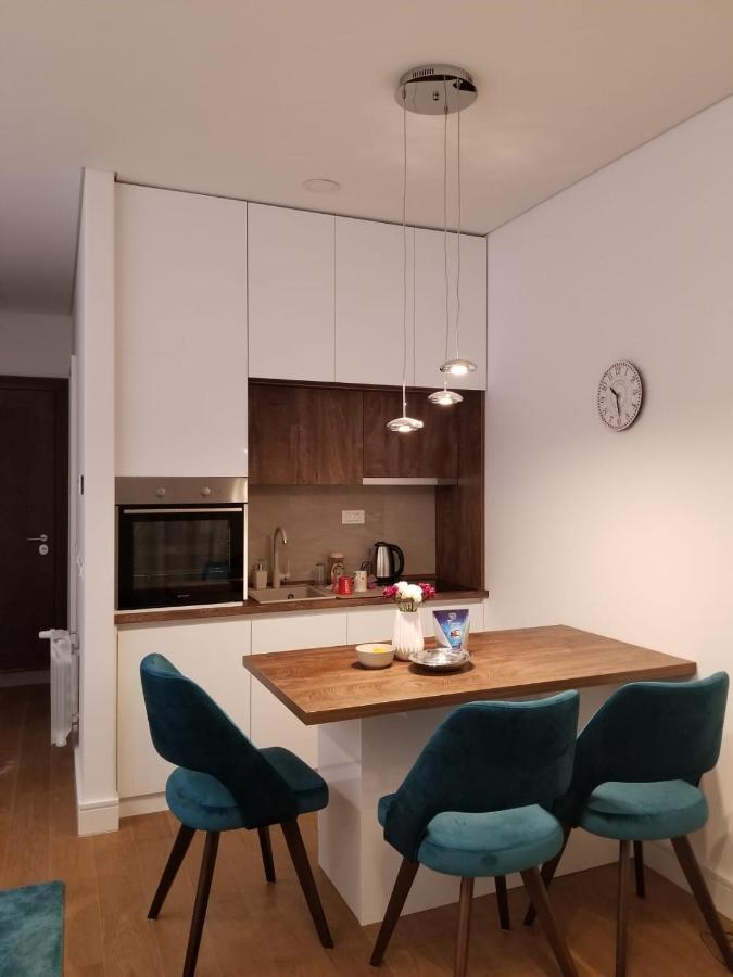 Azura Residence - New Luxury Apartment Белград Екстериор снимка