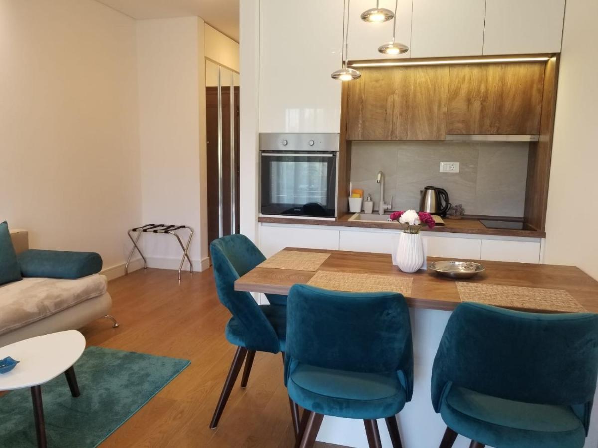 Azura Residence - New Luxury Apartment Белград Екстериор снимка